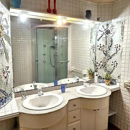 Prázdninový dům Maison Calme En Bord De Riviere